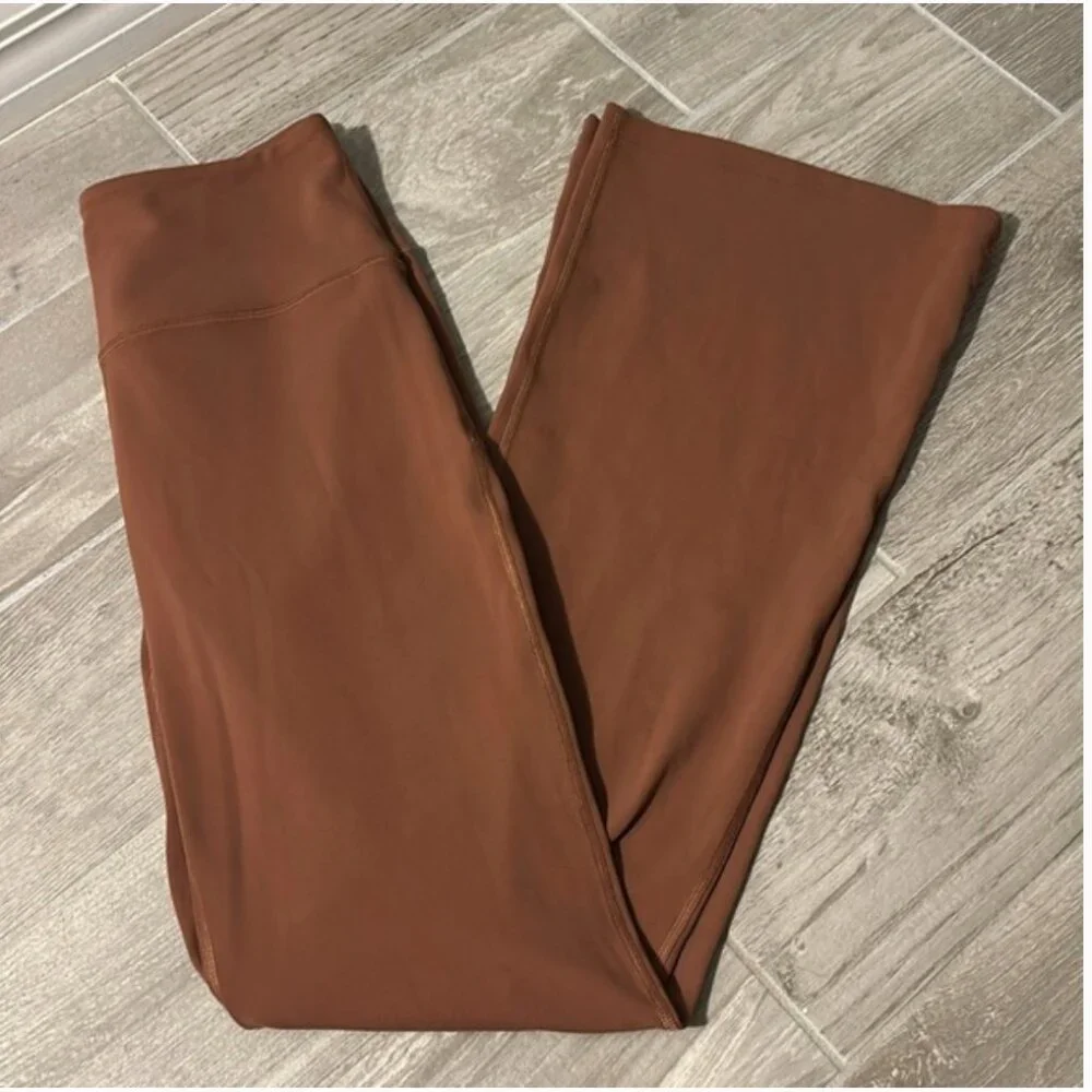 Lululemon‎ Groove Super-High-Rise Flared Pant Nulu Ancient Copper size 4